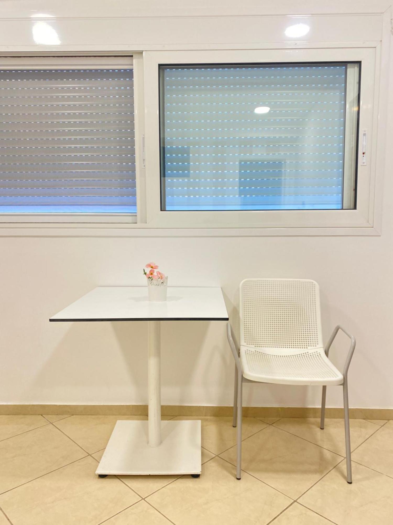 Cozy Apartment Near Airport コロピオン エクステリア 写真